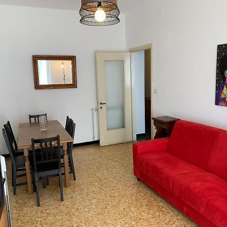 Casa Bianca 2 - Confortevole In Centro A Moneglia Kültér fotó