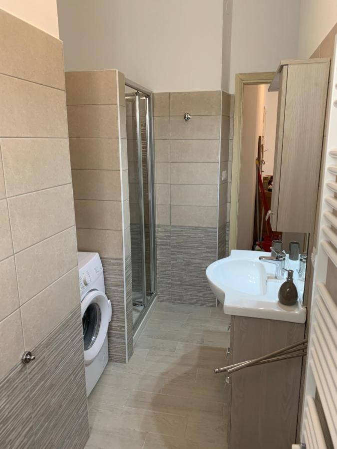 Casa Bianca 2 - Confortevole In Centro A Moneglia Kültér fotó